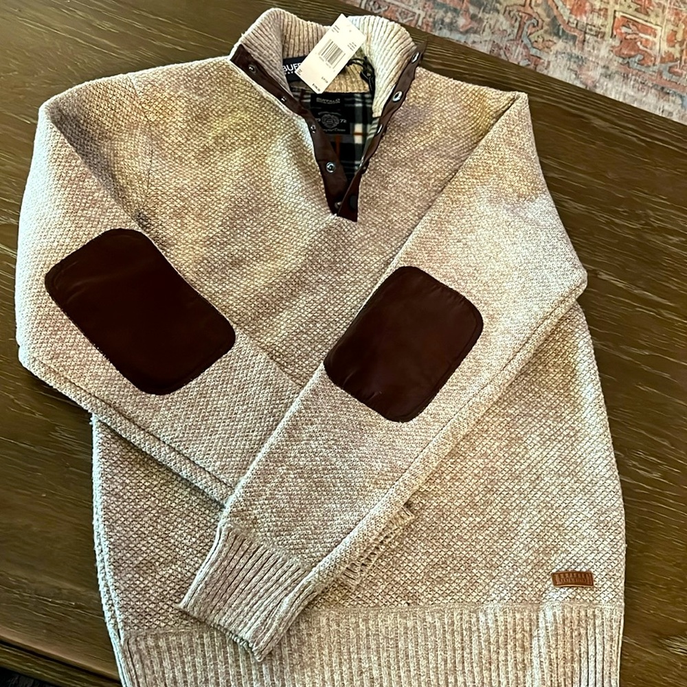 Men’s NWT Buffalo Knit Sweater Size Small